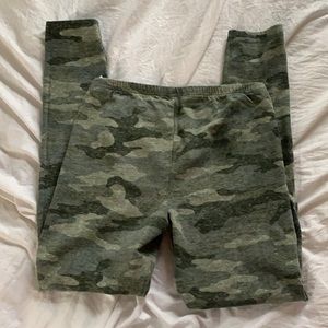 Camo leggings
